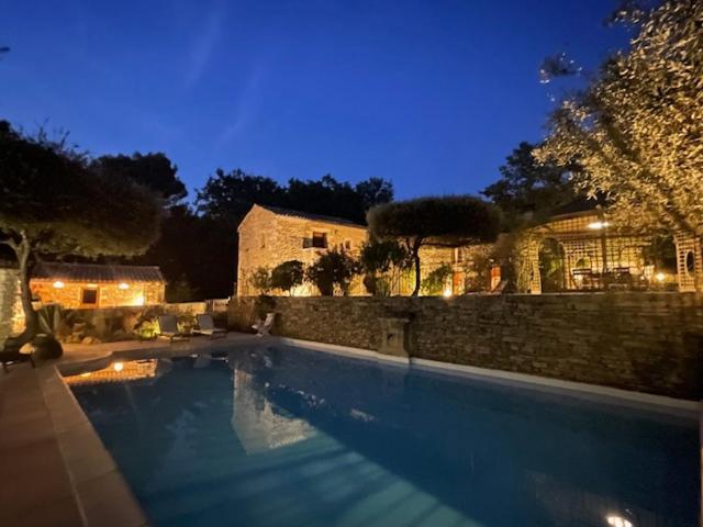 Le Mas De La Pinede Faucon  Exterior photo